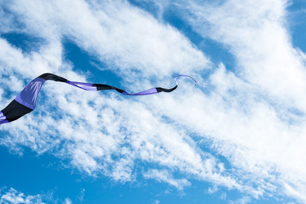 Kite flying on the Texas coast, Kite Tails #0254, photograph by Jeff Kauffman